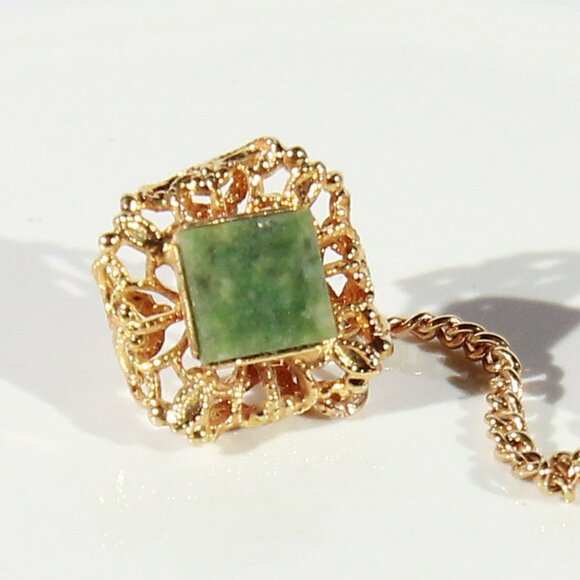 Vintage Jade Gold Tone Tie Tack - Picture 2 of 6